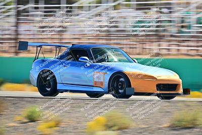 media/Oct-18-2025-Extreme Speed (Sat) [[d6d7e1fef1]]/Red-Green/